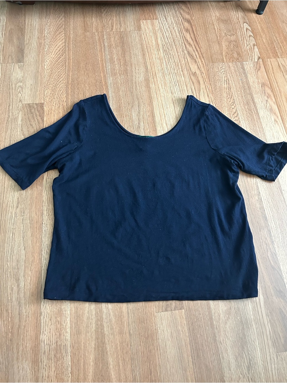 Lauren Ralph Lauren Navy Blue Scoop Neck Short Sleeve Tee. Size extra large